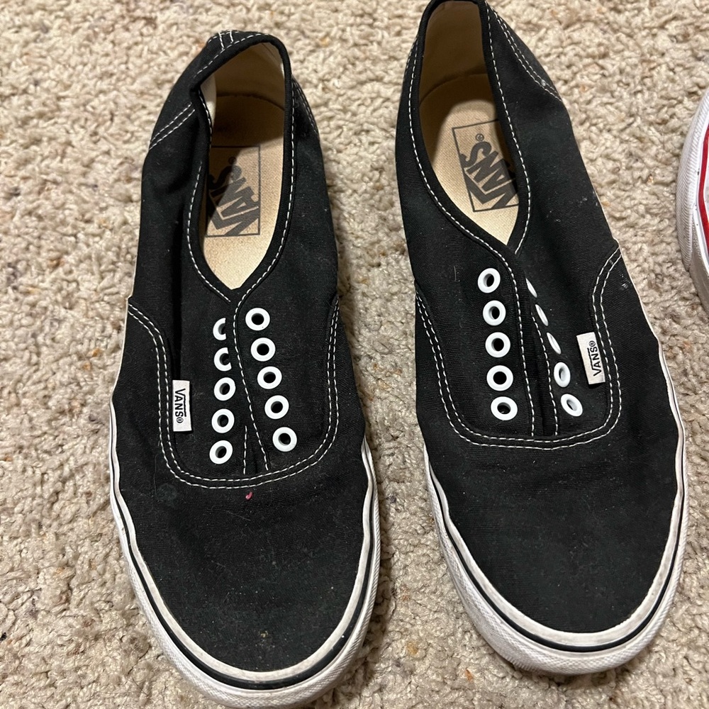 black lowtie vans Unisex